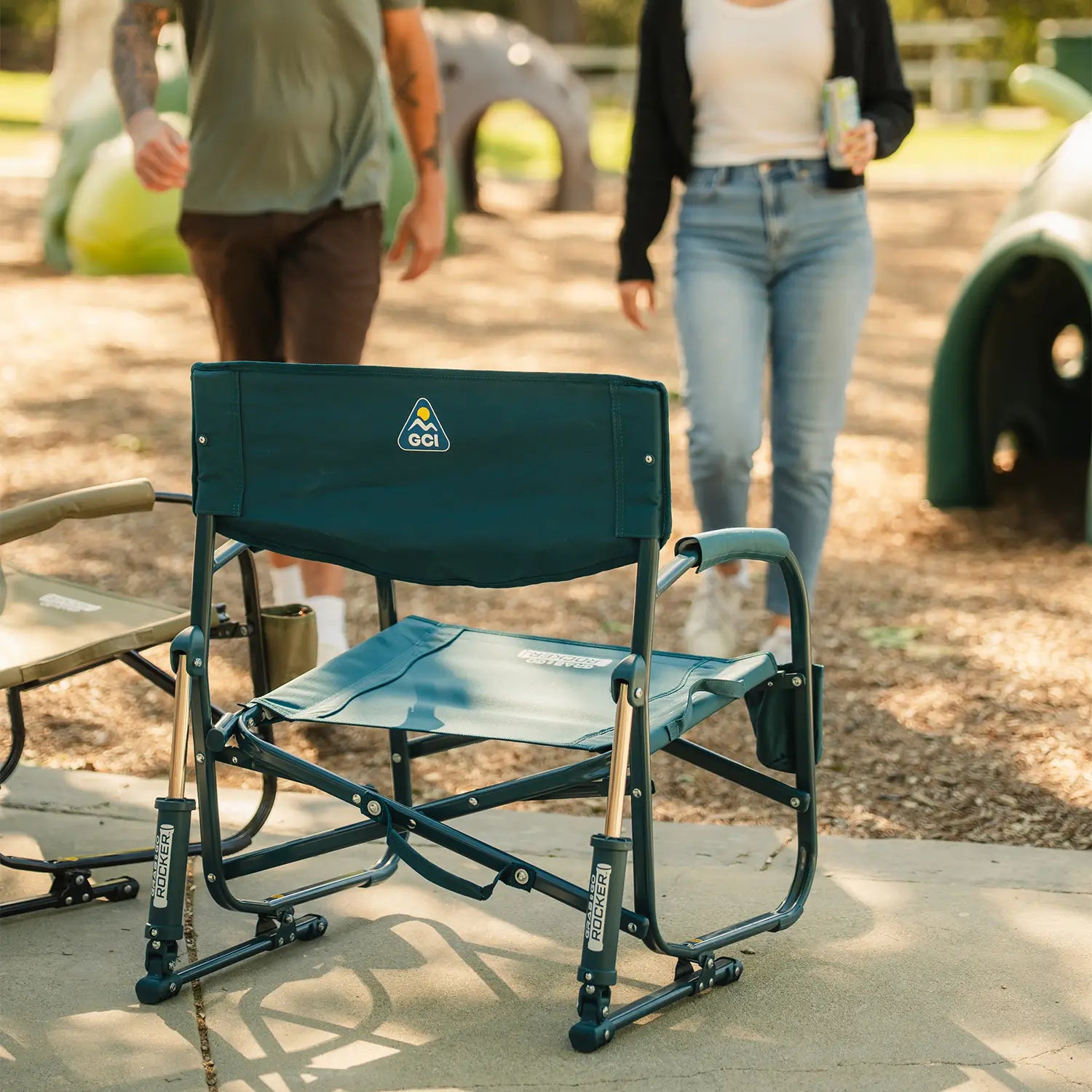 Heavy-Duty Freestyle Grab & Go Rocker - Choice 551 - RoadTrip Rocker Smooth Motion Camp Chair Detail